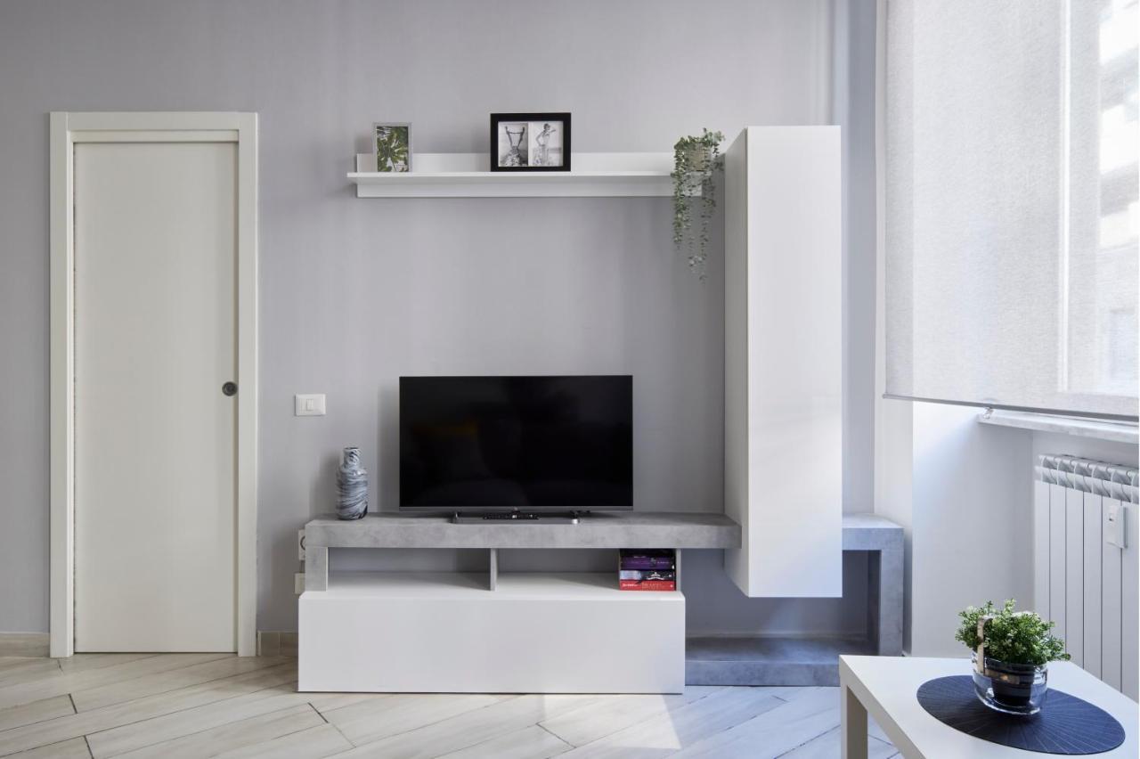 Centrale Elyon Apartment Милано Екстериор снимка
